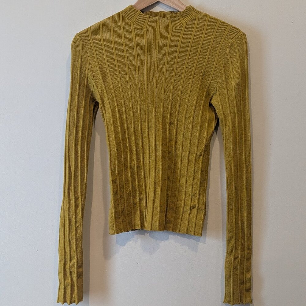 Neiwai Mustard Knitted Rib Sweater - Picture 2 of 5